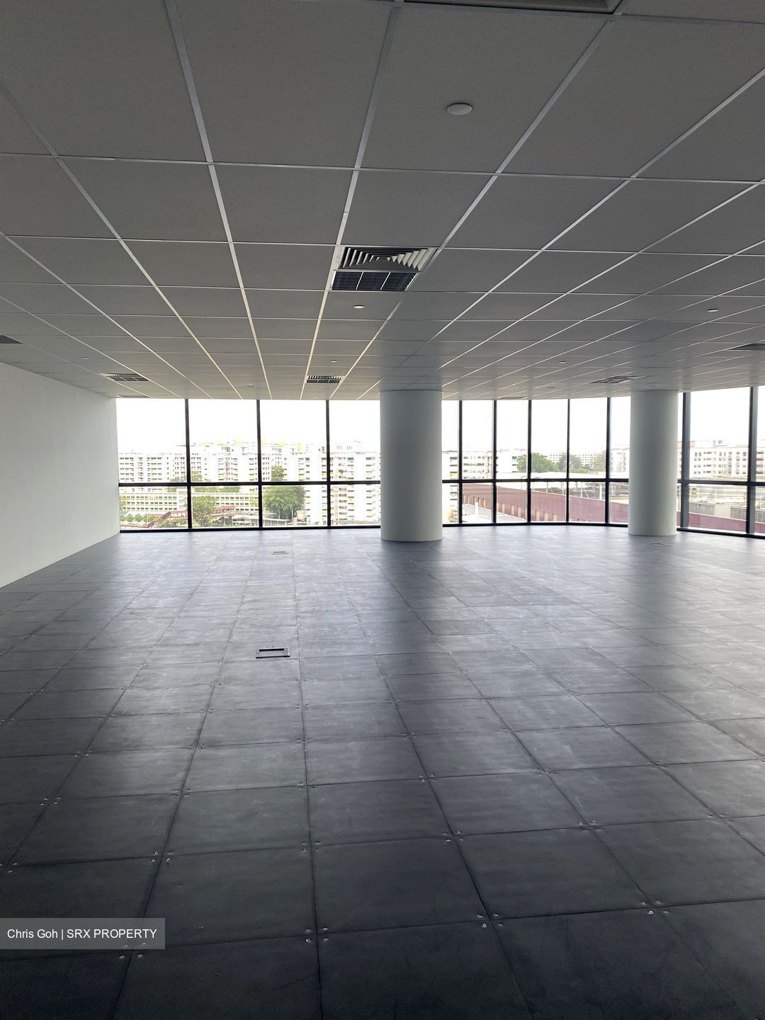 Woodlands Avenue 5 (D25), Office #459750321